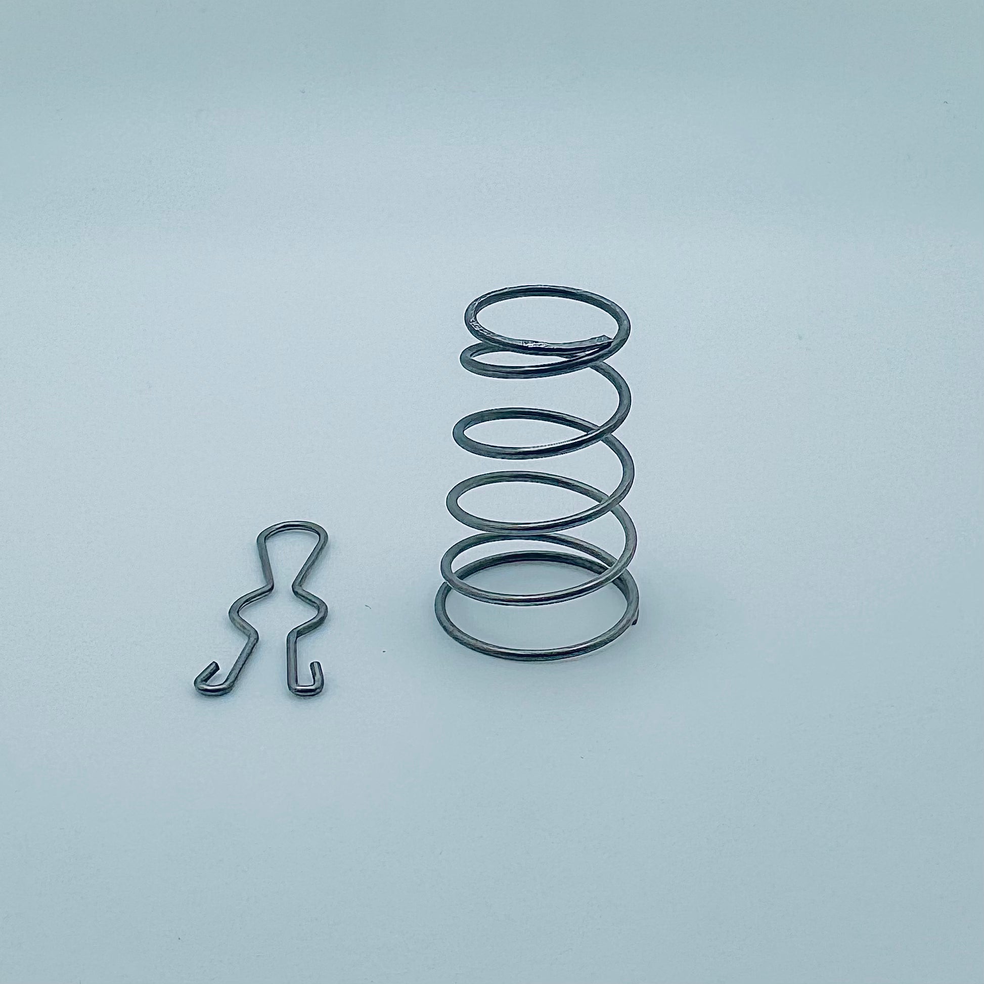 Replacement stainless steel retention kit 12/30 mmPlug